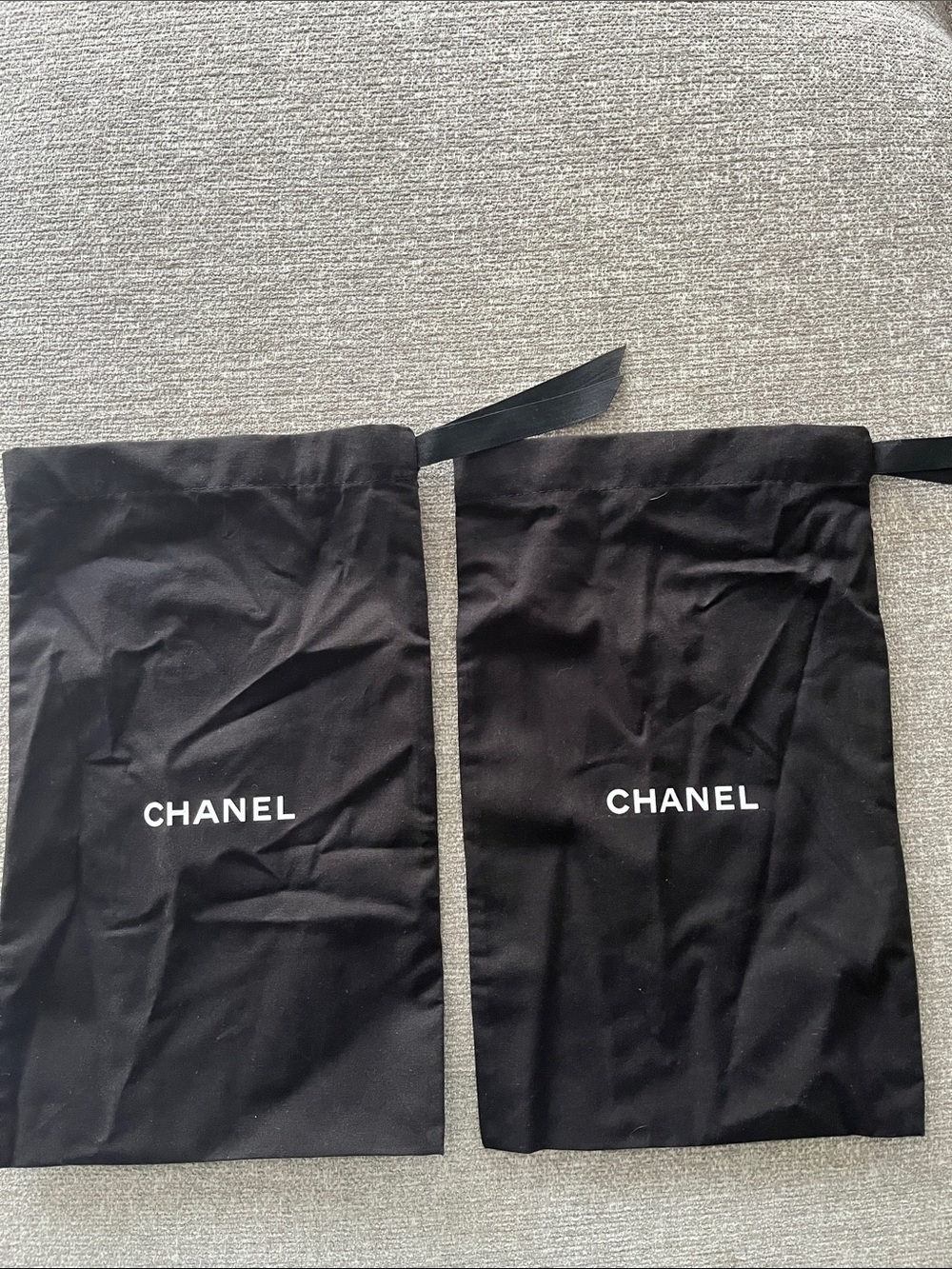 CHANEL dust bag